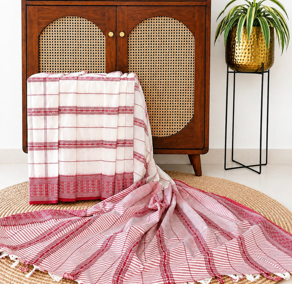 White Bengal Cotton Begampuri Saree | Maach Motifs